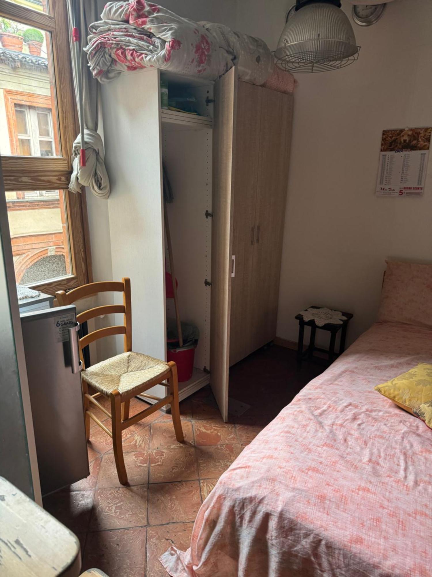 Free 30 Minutes Preemptive Cognitive Disconnect Therapy Price Location Real Duomo Palace Mini Suite Milán Exterior foto