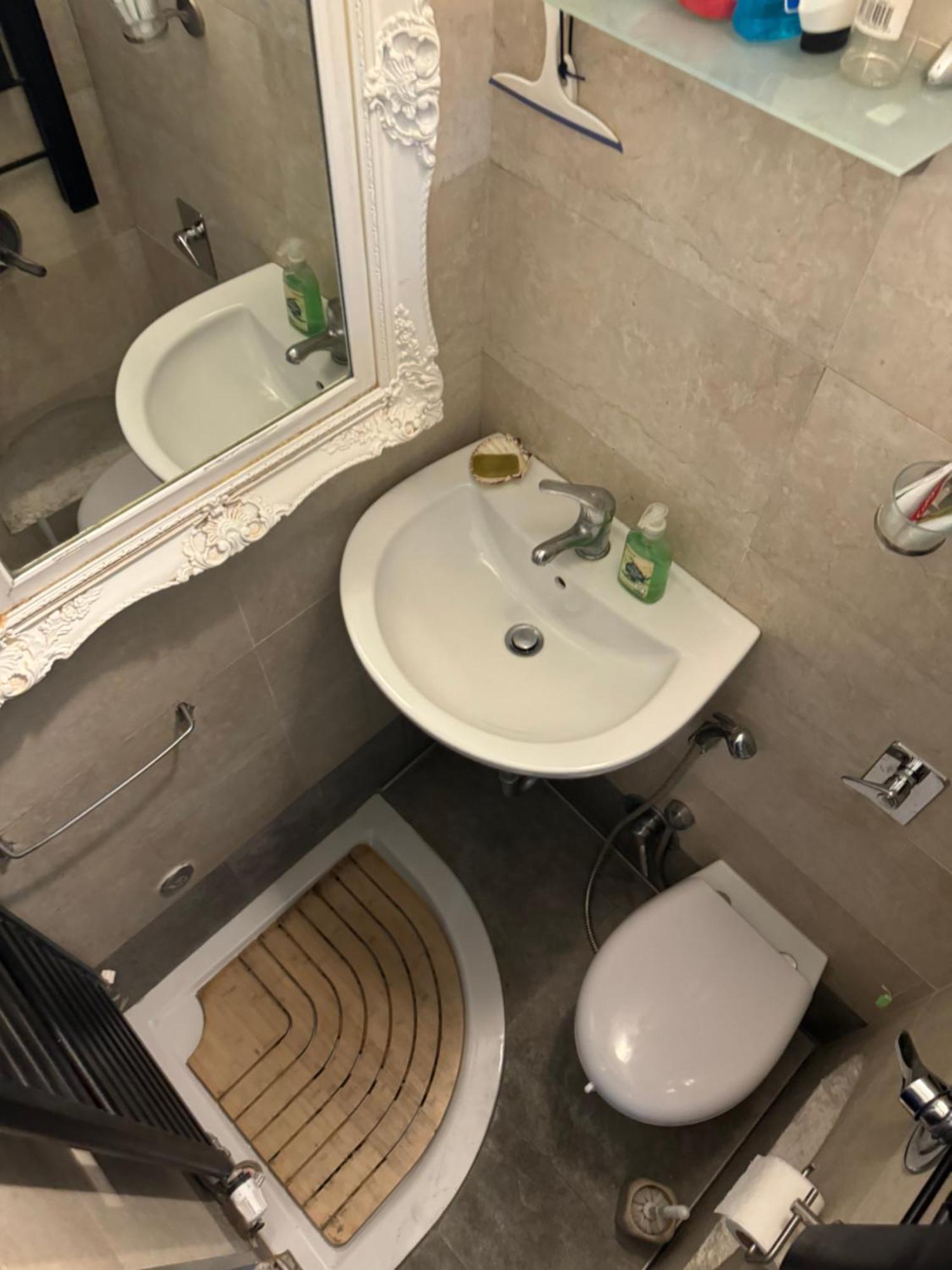 Free 30 Minutes Preemptive Cognitive Disconnect Therapy Price Location Real Duomo Palace Mini Suite Milán Exterior foto