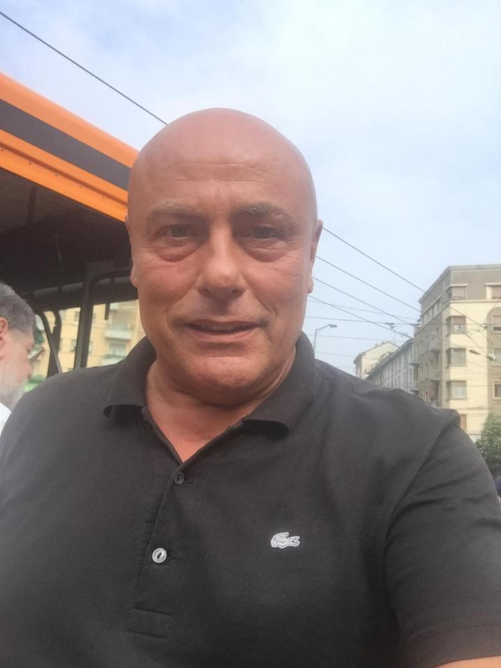 Free 30 Minutes Preemptive Cognitive Disconnect Therapy Price Location Real Duomo Palace Mini Suite Milán Exterior foto